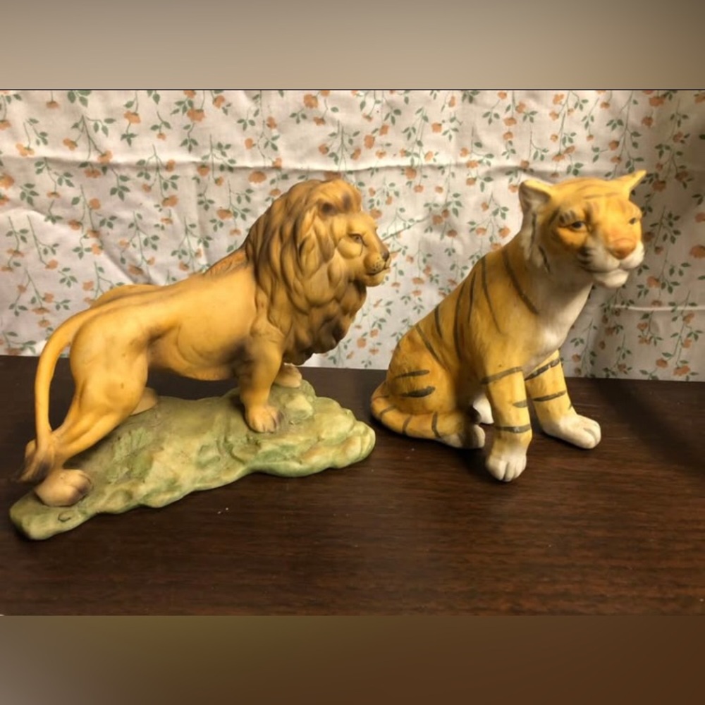 Aldon Accessories NYC Lion tiger Figurine Vintage ceramic safari zoo mcm decor